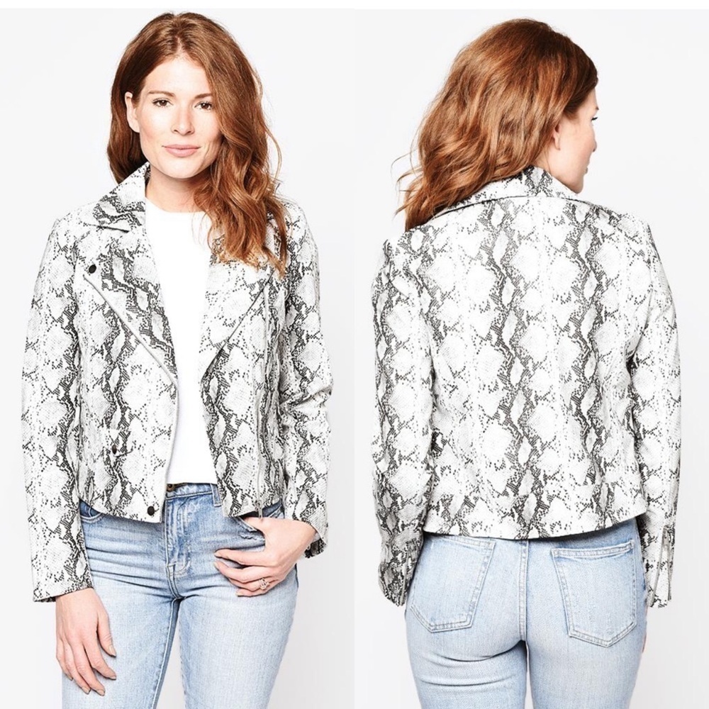 Cupcakes and Cashmere Beatrix Jacket Size: XS